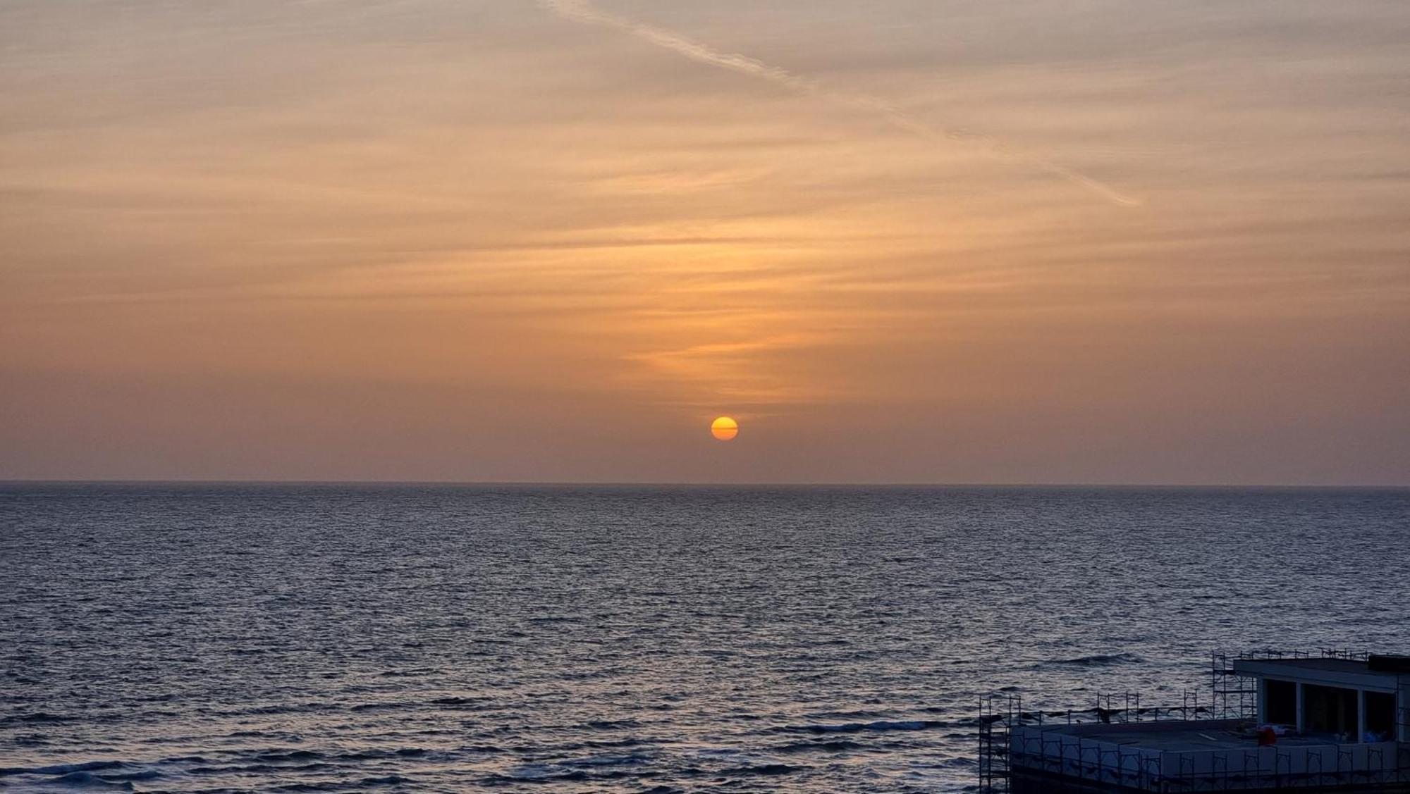 Sunset Seaview Apartment Durrës Extérieur photo